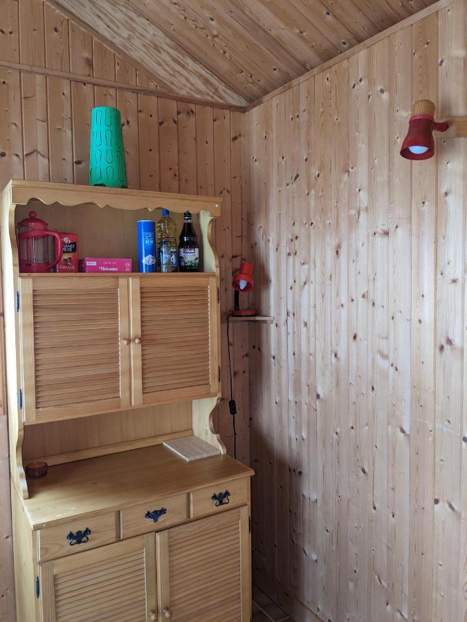 Au Petit Chalet D'Illiers Combray - Salle D'Eau Uniquement エクステリア 写真
