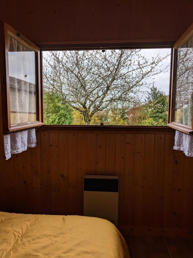 Au Petit Chalet D'Illiers Combray - Salle D'Eau Uniquement エクステリア 写真